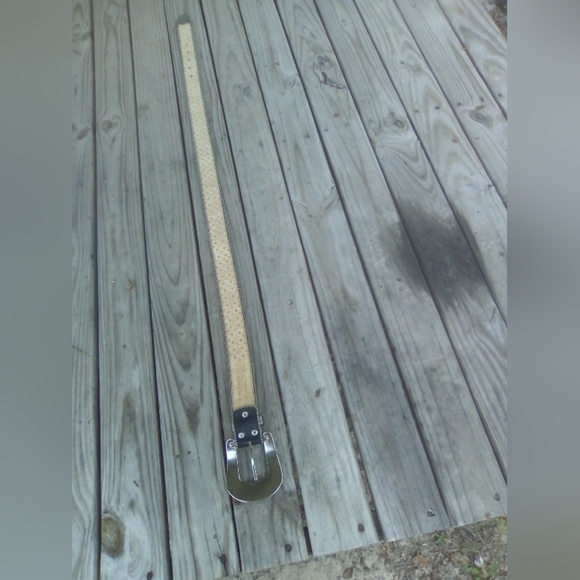 Women's Genuine Italan Leather Studded Black Belt & Belt Buckle Size Large - Picture 7 of 7